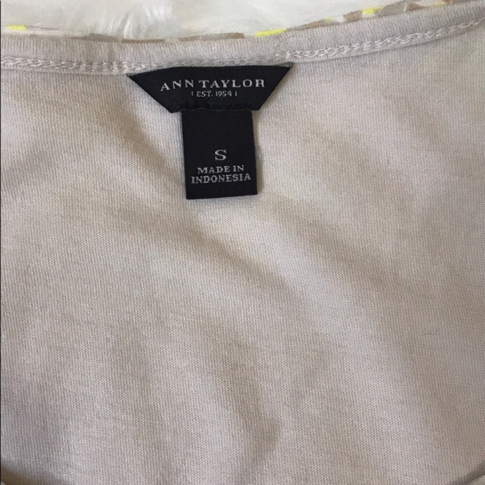 Ann Taylor Ruffle Leopard Print Tank Top Small - Picture 4 of 5